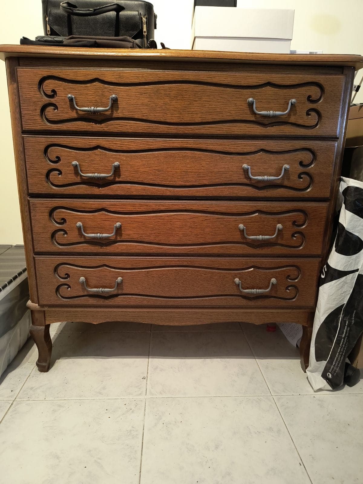 Commode brute n°08-2025-1 - Disponible pour rénovation